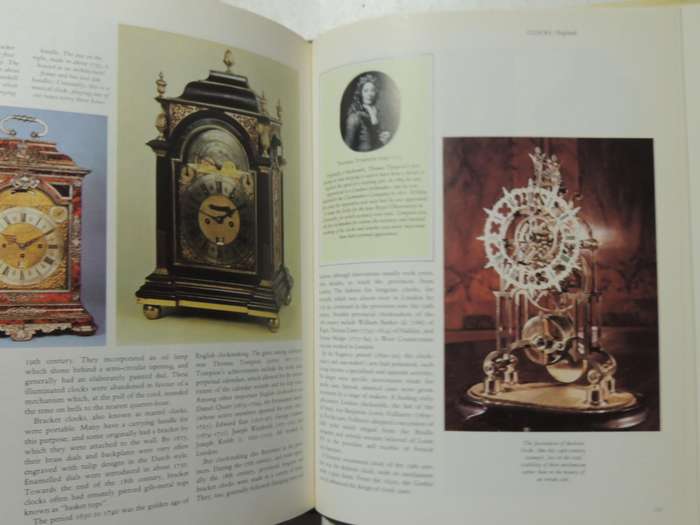 Understanding Antiques: A Beginner's Guide To The World Of AntiquesLucilla Watson
