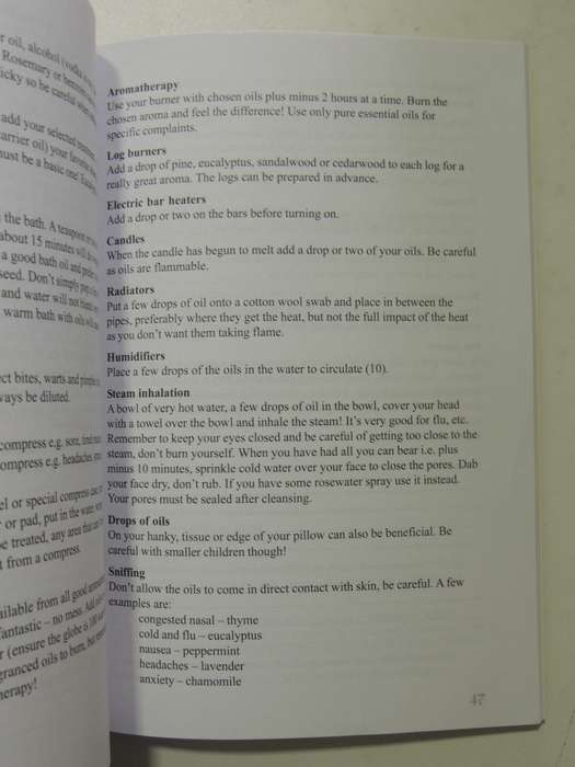 Everybody's Aromatherapy Pocket Reference - Ena Knox