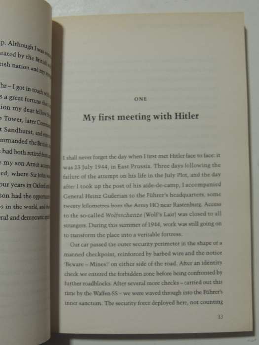 In The Bunker With Hitler: The Last Witness Speaks - Bernd Freytag Von Loringhoven