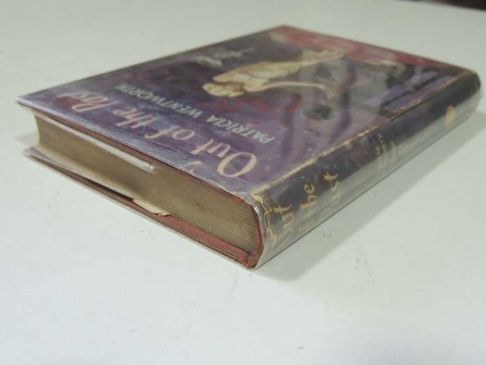 Out of The Past: The Twenty-Third Miss Silver Adventure - Patricia Wentworth   1st Edition