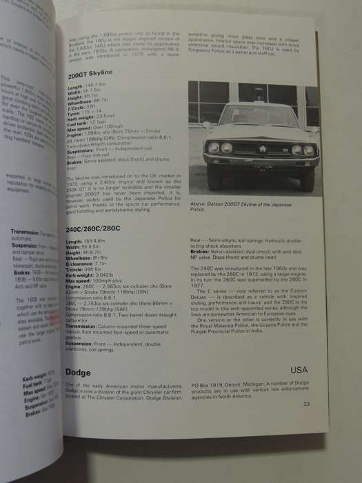 Police Vehicles Of The World - Roy D. Ingleton
