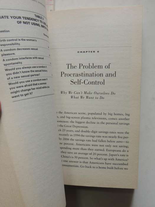 Predictably Irrational: The Hidden Forces That Shape Our Decisions - Dan Ariely