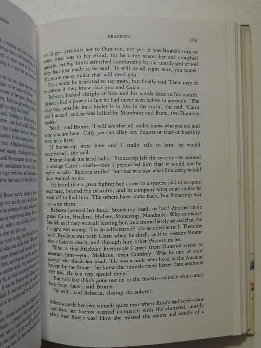 Duncton Wood - William Horwood  FIRST EDITION 1980