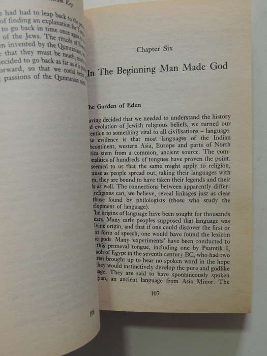 The Hiram Key: Pharaohs, Freemasons & The Discovery Of The Secret Scrolls Of Jesus - Christopher K