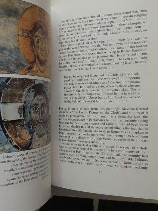 Holy Faces, Secret Places: The Quest For Jesus' True Likeness- Ian Wilson