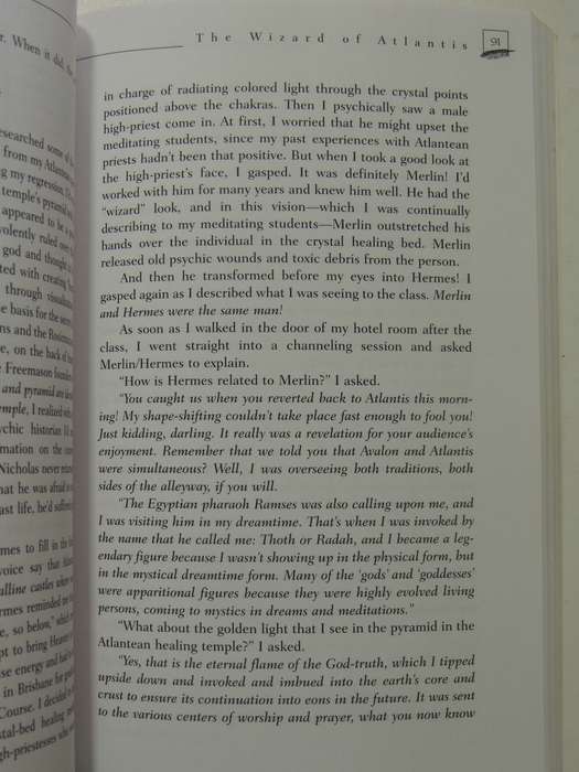 Angel Medicine: How To Heal The Body And MindWith The Help Of The Angels - Doreen Virtue, Ph.D.