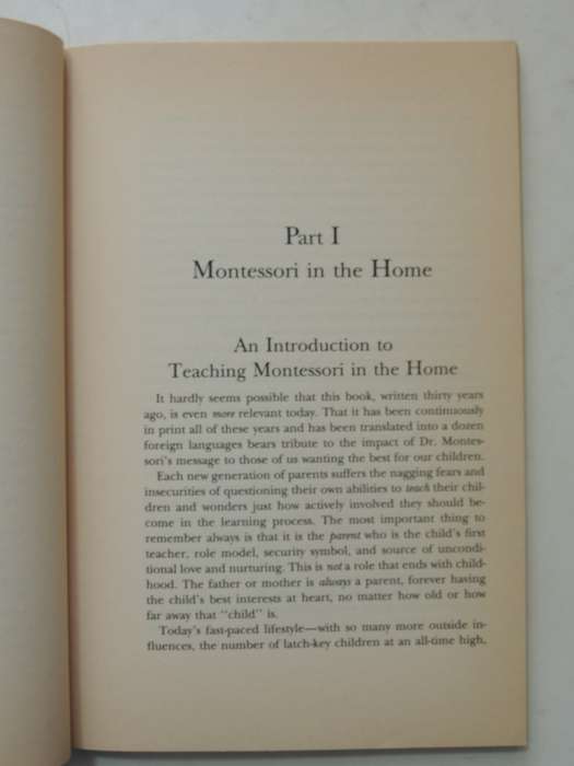 Teaching Montessori In The Home: The Pre-School Years - Elizabeth G. Hainstock   (Updated Edition)