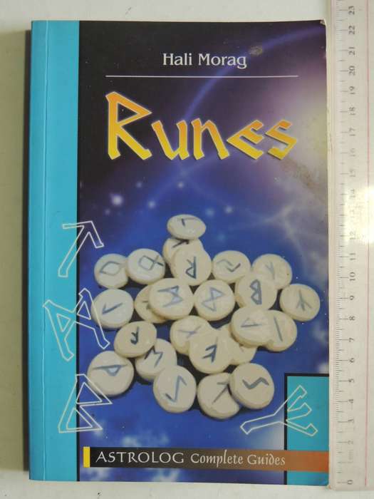 Runes - Hali Morag