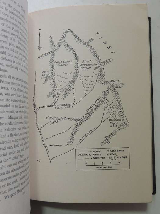 Tents In The Cloud: The First Women's Himalayan Expedition - Monica Jackson & Elizabeth Jackson