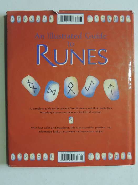 The Illustrated Guide To Runes - Jonathan Dee