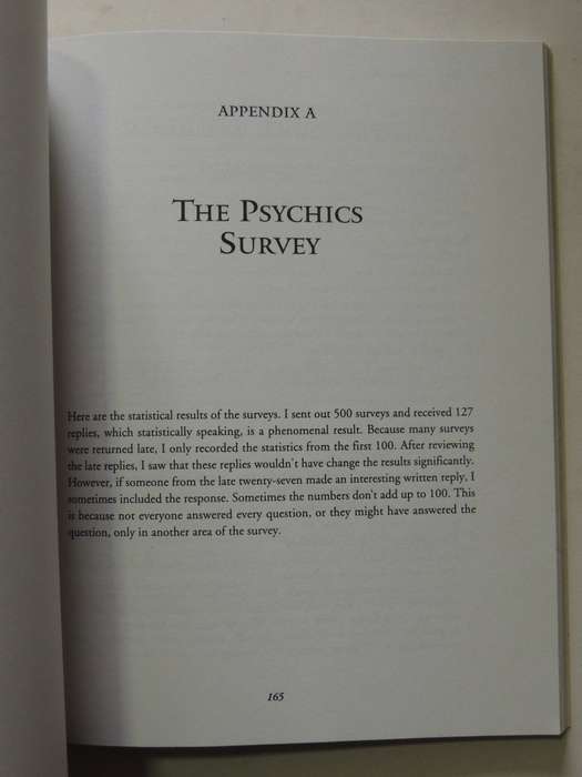The Complete Book Of Psychic Arts: Divination Practices From Around The WorldMorwyn