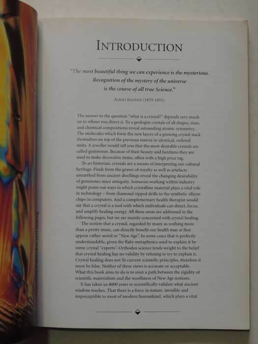 The Book Of Crystral Healing- Liz Simpson