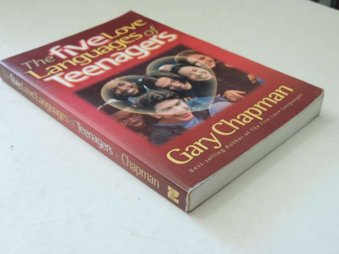 The Five Love Languages Of Teenagers - Gary Chapman