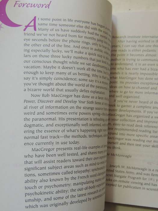 Psychic Power with Audio Compact Disc: Discover & Develop Your Sixth Sense at Any Age -Rob MacGregor