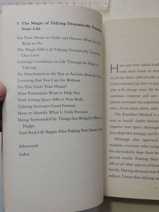 The Life-Changing Magic Of Tidying: The Japanese Art Of Decluttering And Organizing - Marie Kondo