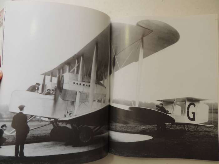 They Served Africa With Wings: 60 Years Of Aviation In Central Africa - WGM Stirling & JA House