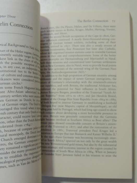 Between Crown And Swastika: The Impact Of The Radical Right Of The Afrikaner....- Patrick J. Furlong