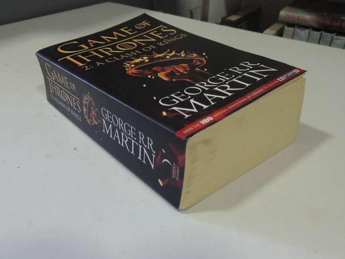 Game Of Thrones, Book 2 of A Song of Ice and Fire, A Clash Iof Kings - George RR Martin