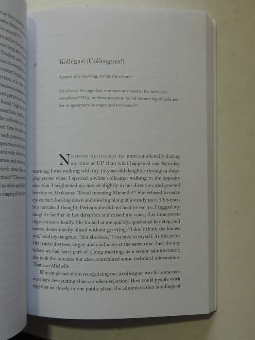 Knowledge In The Blood: Confronting Race And The Apartheid Past - Jonathan D. Jansen