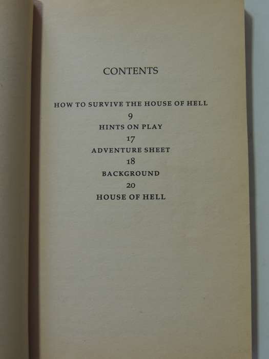 Steve Jackson's House of Hell - Fighting Fantasy -Game Book 10 -Steve Jackson  1984 Adventure Gamebo
