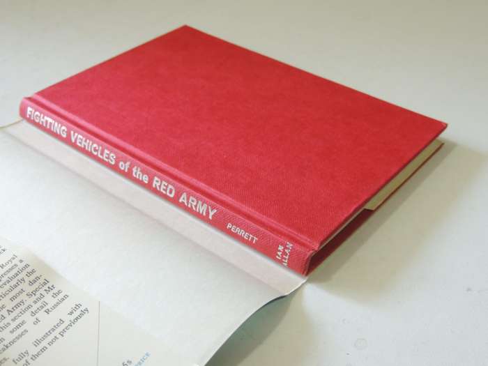 Fighting Vehicles Of The Red Army - B. Perrett