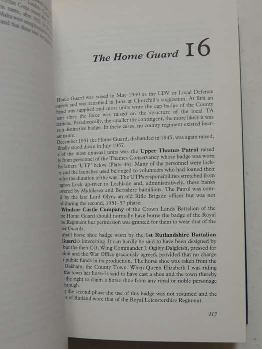 Military Badge Collecting (New & Revised Sixth Edition)John Gaylor