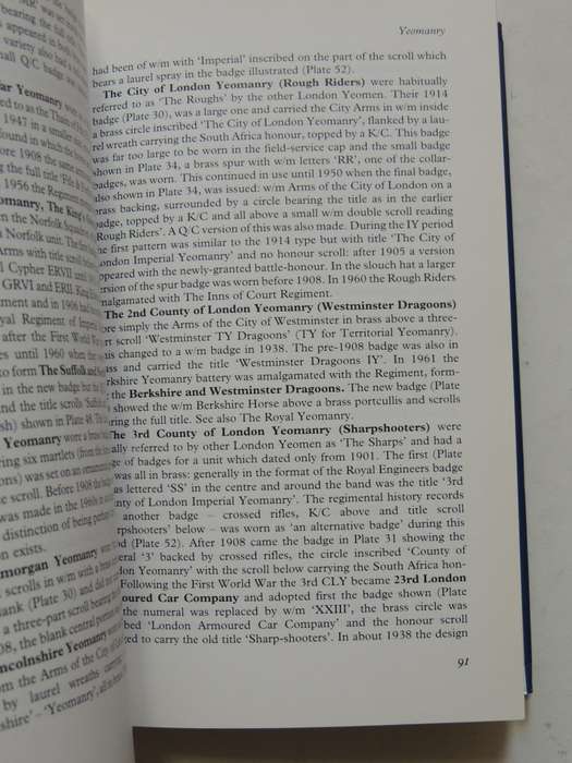 Military Badge Collecting (New & Revised Sixth Edition)John Gaylor