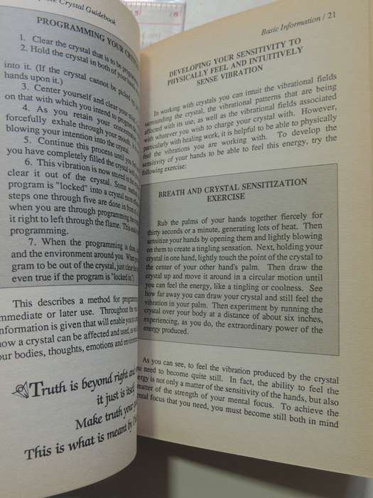 The Great  And Secret Show - The First Book of the Art - Clive Barker