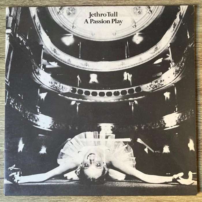 Jethro Tull - A Passion Play LP/Album (1973 Dutch import) VG+/VG+