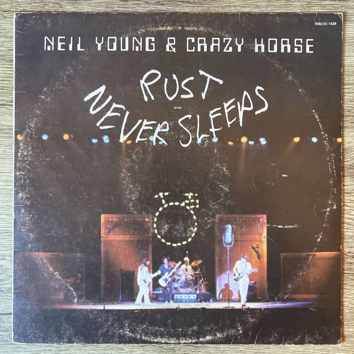 Neil Young & Crazy Horse - Rust Never Sleeps LP/Album (1979 SA press) VG+/VG