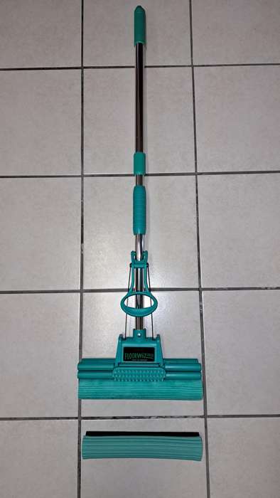 Floorwiz Pro Roller Mop