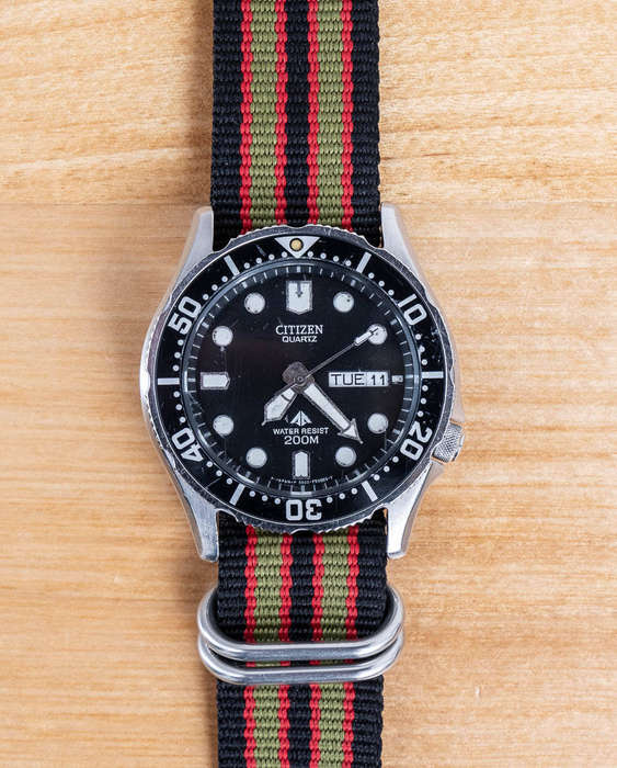 Vintage 80s Citizen 5502-F50352 Promaster 200M Divers Watch