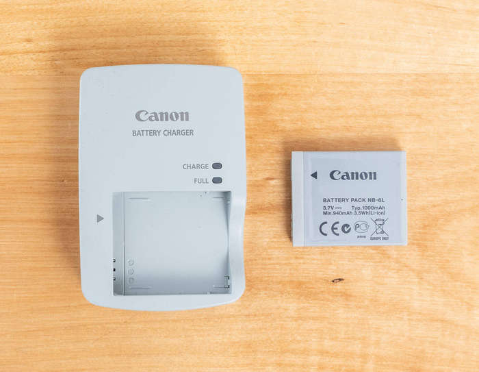 Canon SX600 HS Digital Camera 16MP *18x optical zoom* **