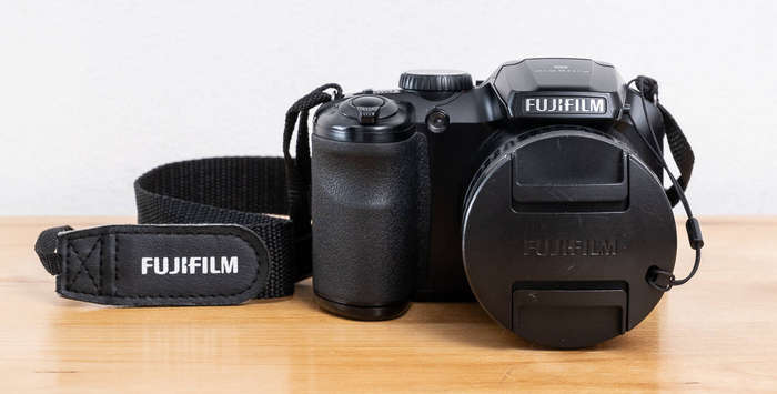 Fujifilm Finepix S4600 - 16MP - 26x Zoom - Digital Camera