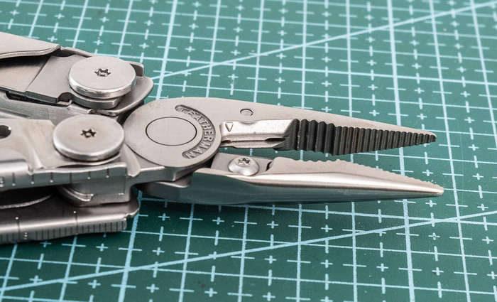 Leatherman Wave + Multi-tool Plus