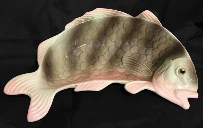 Fish plate - Shorter and Son, Stoke on Trent. Vintage