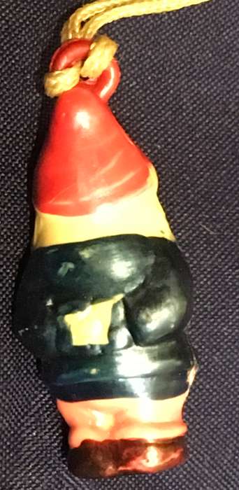 Dwarf Crackerjack celluloid charm
