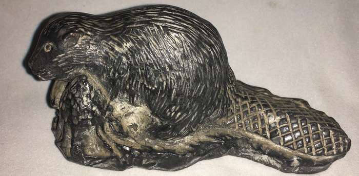 Inuit art hand carved soapstone beaver ornament