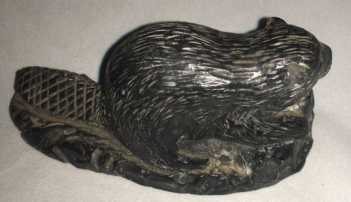 Inuit art hand carved soapstone beaver ornament
