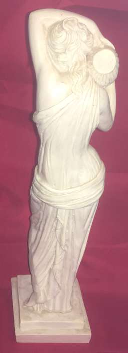 Greek goddess statue - 40 cm