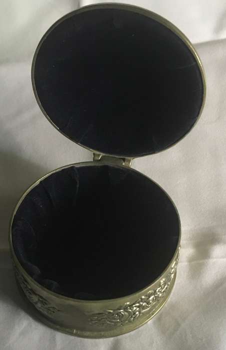 Trinket box