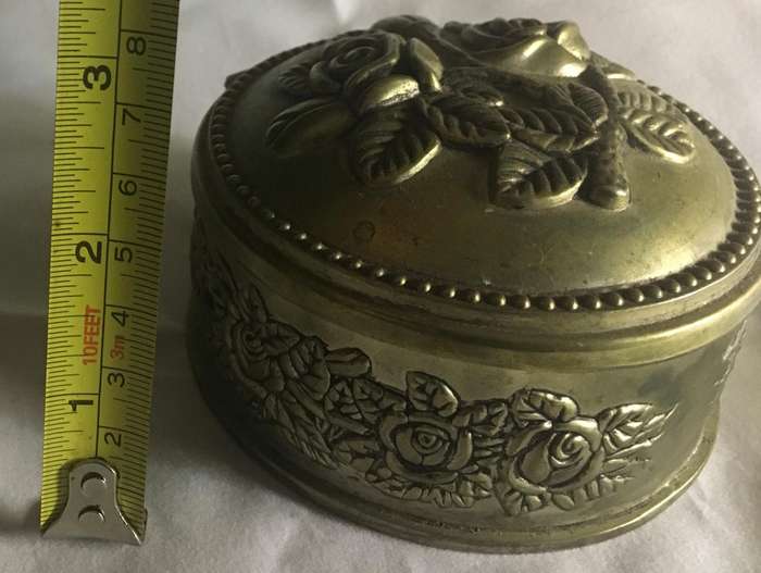 Trinket box