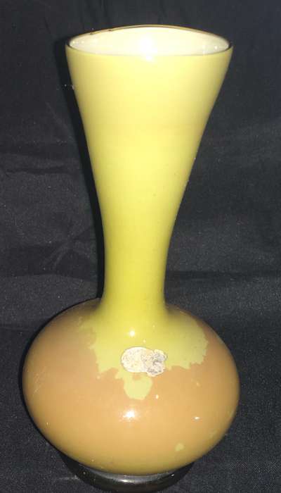 Bud vase - yellow