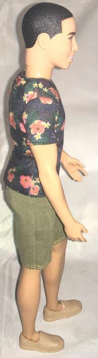Barbie Fashionista Steven Ken doll (unboxed)