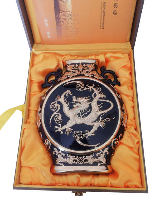 R156 000 Extremely Rare Chinese Dynasty Gold Coated Kamjove Tea Caddy