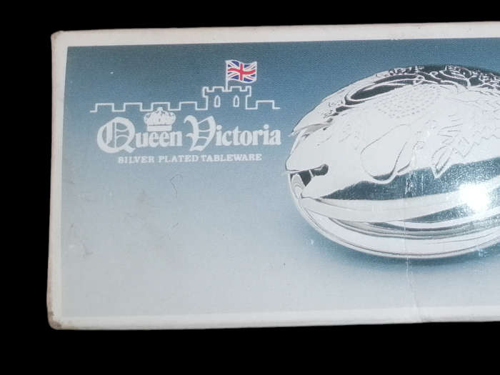 Queen Victoria Regency Collection Cake/Salad Tong