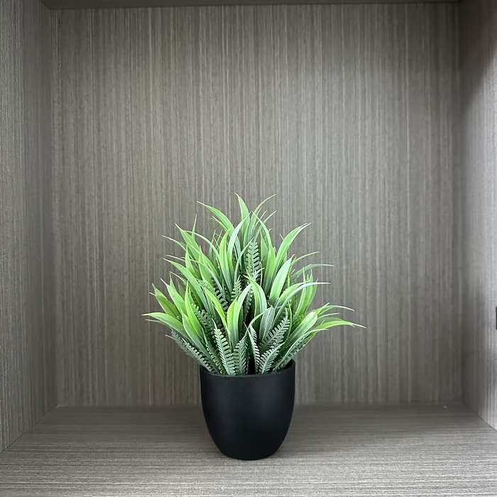 1pcs Small Artificial Grass Plants