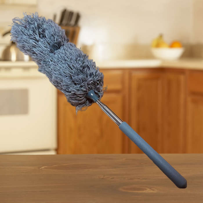Retractable Microfiber Duster