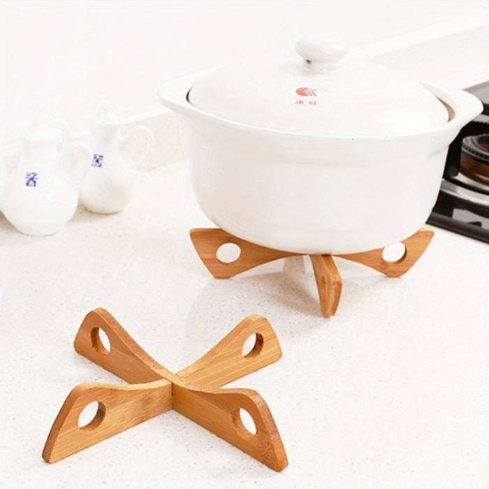 Bamboo Pot Rack with Insulated Cup