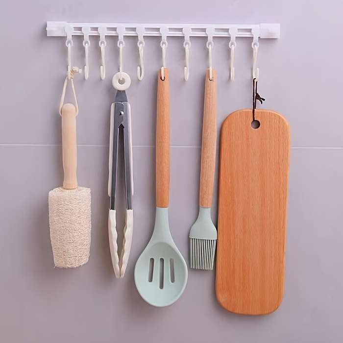 Adjustable Plastic Hanging Rack with Sliding Hooks